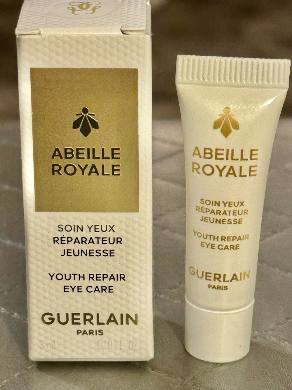Guerlain
Abeille Royale Repair Eye Cream for Wrinkles & Brightening 3ml